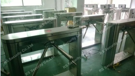 Turnstile van het barrièrewapen Turnstiles van de Taillehoogte roestvrij staalbarrière
