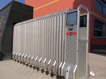 De Uitzetbare Elektrische Intrekbare Poort die van de aluminiumlegering met het Netwerkscherm vouwen