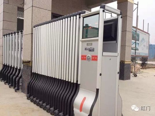 Richt de aluminium Ongebaande Automatische Vouwende Poort met Zelf Motor
